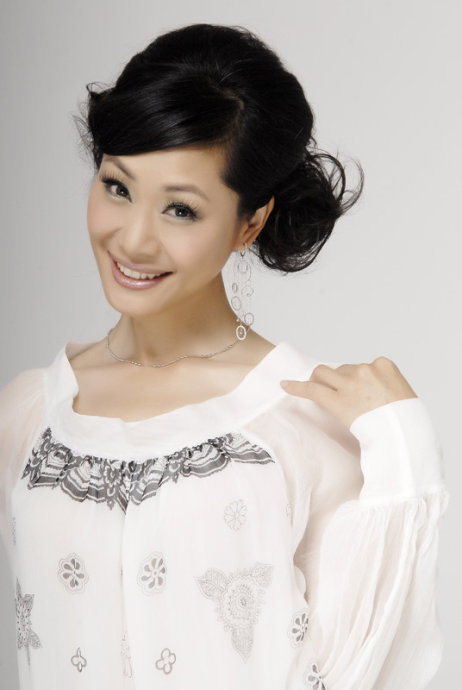 中国女高音歌唱家——于文华